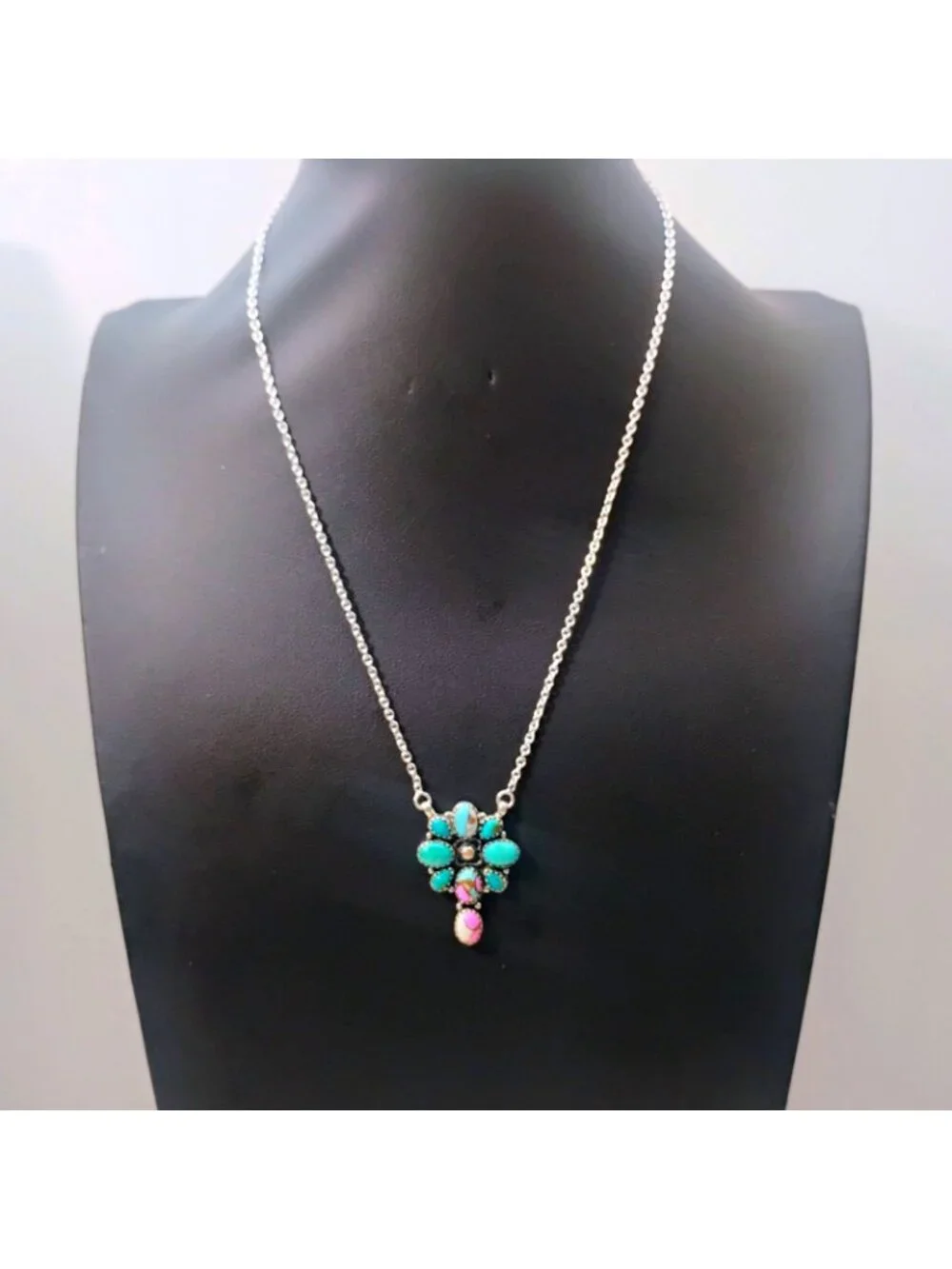 Southwest Sterling Silver Cotton Candy Turquoise Cluster Flower Pendant Necklace